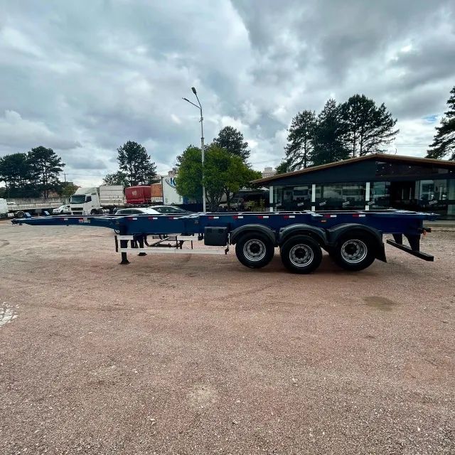 Carreta Bug Porta Container 2014 12 pinos C/ pneus Conteiner - Foto 7