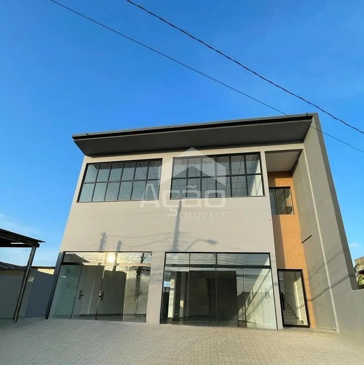 Sala Comercial para Locação Com 400m² no bairro São Vicente em Itajaí/SC