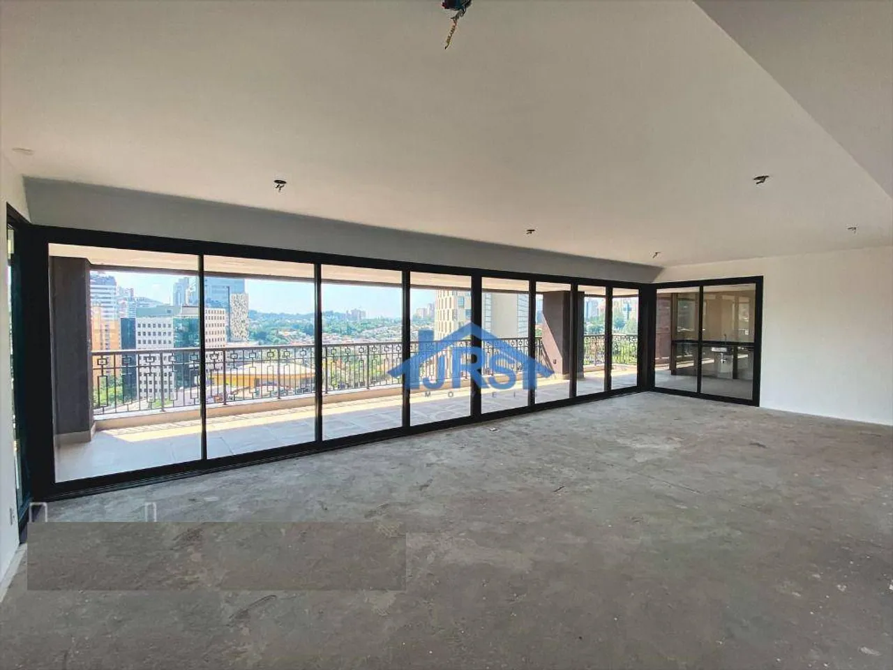 Apartamento com 3 dormitórios à venda, 410 m² por R$ 8.500.000,00 - Alphaville - Barueri/S
