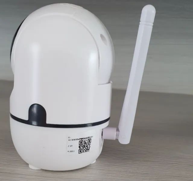 Câmera Wi-Fi Babá Eletrônica Acesso Pelo Celular Possui Alto-Falantes Visão Noturna Alarme - Foto 3