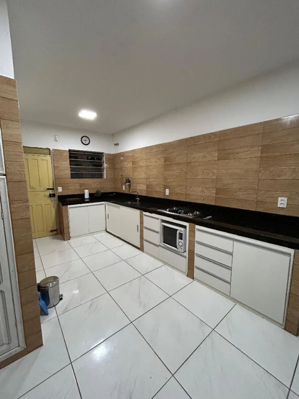 Casa Aconchegante com 3 Quartos e Churrasqueira na Praia das Castanheiras - Guarapari - Foto 5