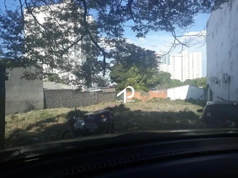 Terreno no bairro AraÉs em Cuiabá - MT