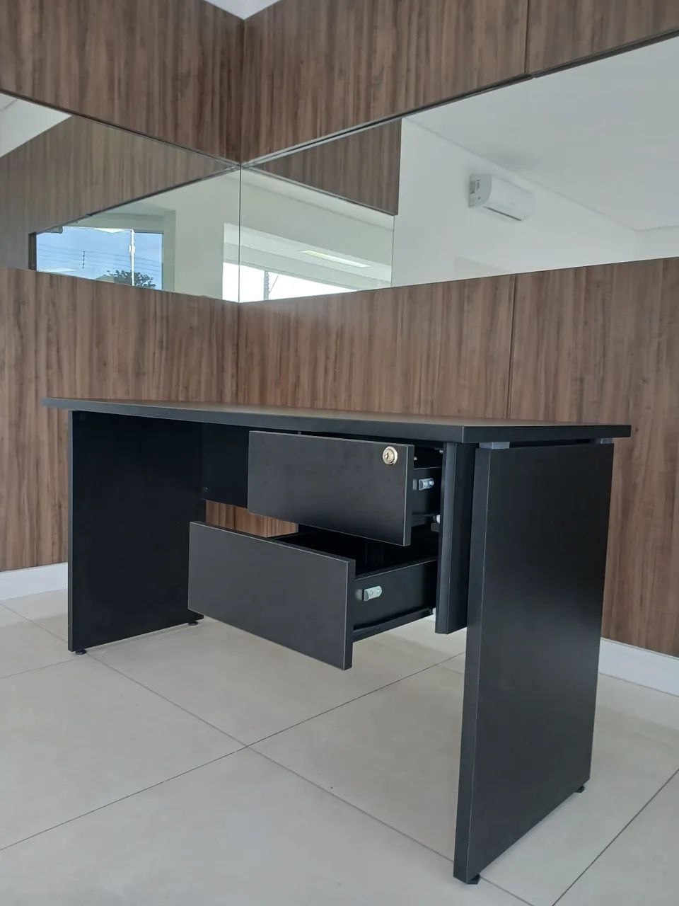 Mesa de escritório - Foto 2