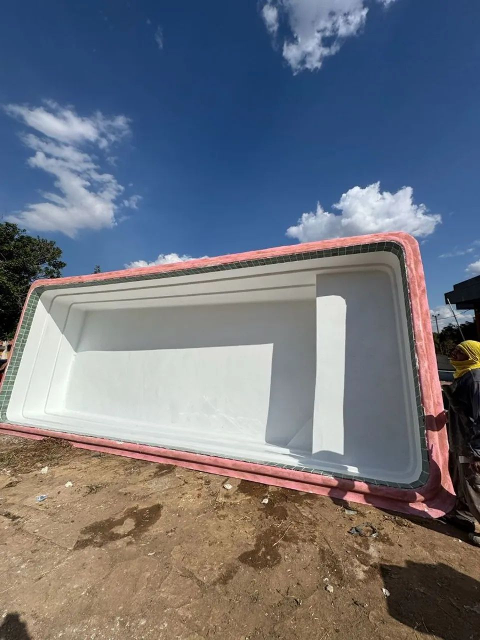 Piscina de Fibra / Faça já seu orçamento 