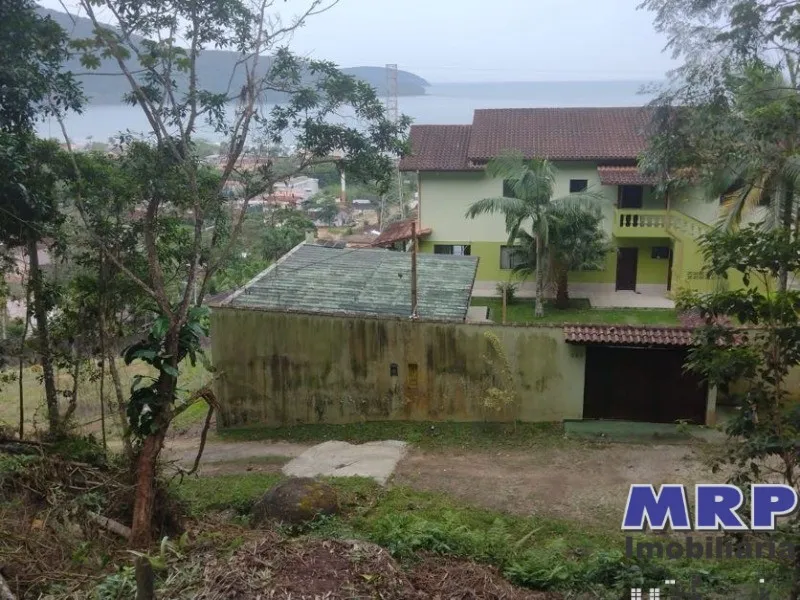 Terreno com vista mar em Ubatuba, na Praia da Lagoinha. Com projeto aprovado. Condomínio f