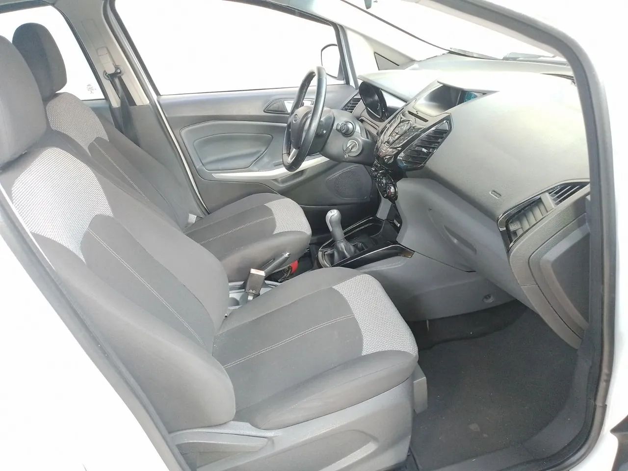 Ecosport  Freestyle 1.6 SIGMA **Novinha  - Foto 11