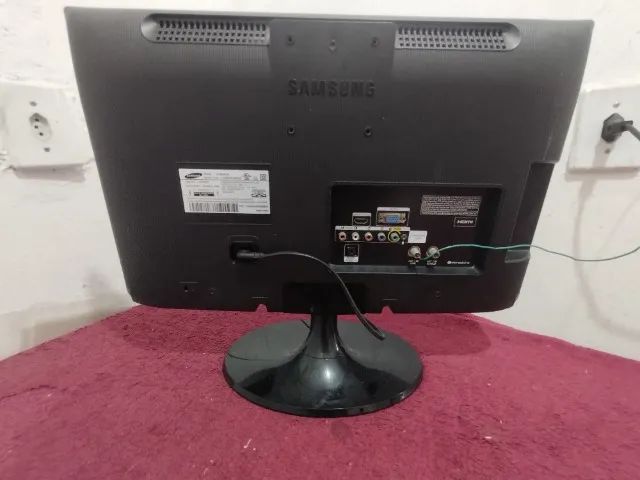 Tv monitor Samsung 22 polegadas64522265669761123