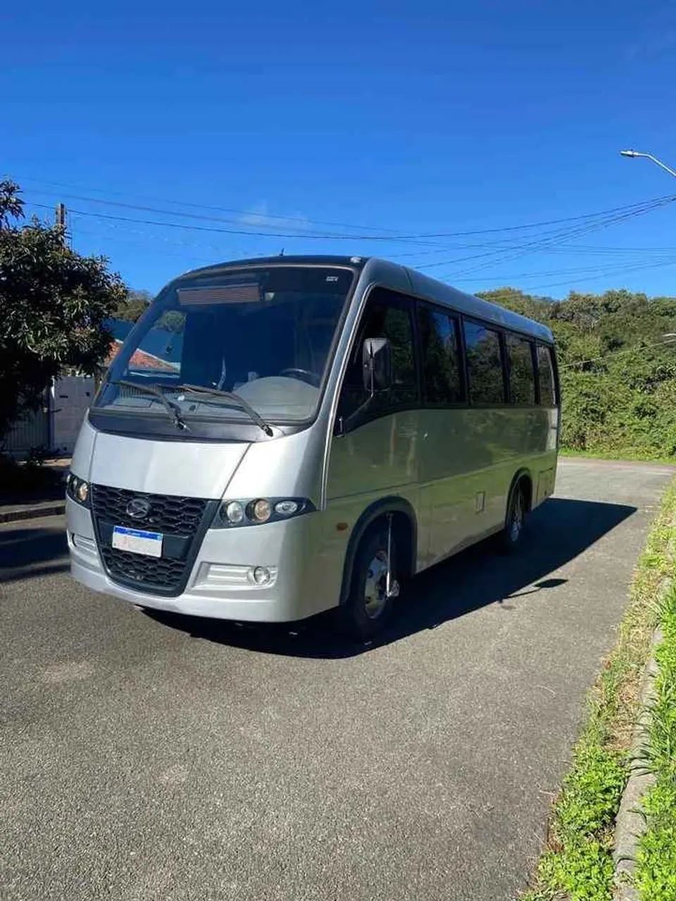 Volare v8 curto 25 lugares 2010 - Completo 