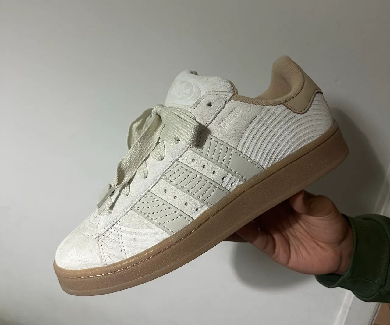adidas campus 00s bege tam 42 - Foto 5
