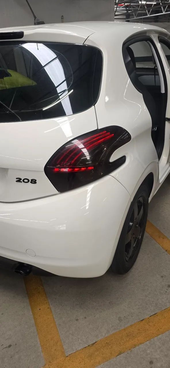 Peugeot 208 Active/active Pack 1.5 Flex 8V 5P 2014 - Foto 3