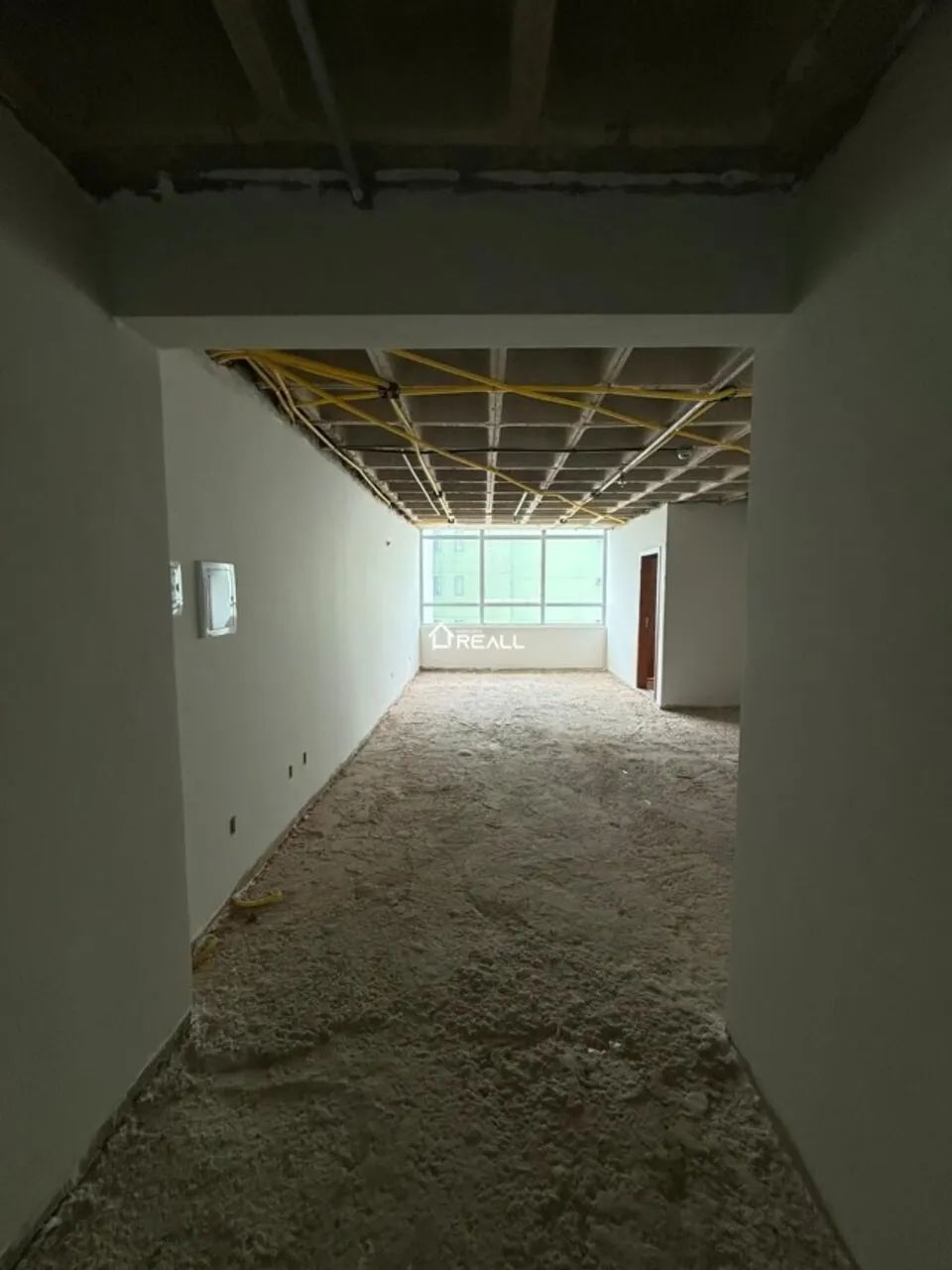 Via Tower, sala comercial com sala ampla + 47,88m² área total - Foto 4