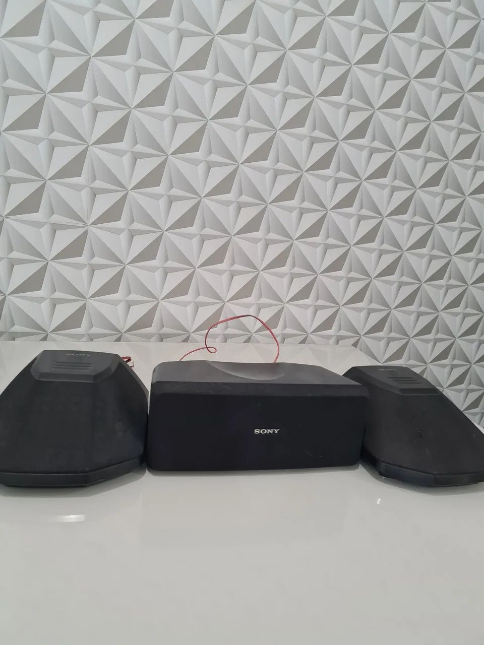 Trio caixas sony (sunround e central)