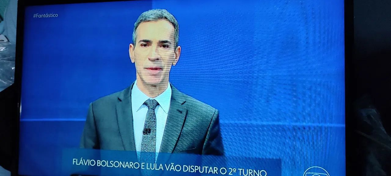 Vendo tv 40 polegadas digital 