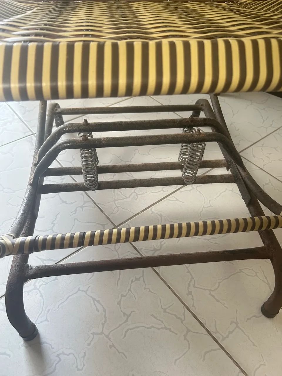 Cadeira de Balanço Usada.  - Foto 4