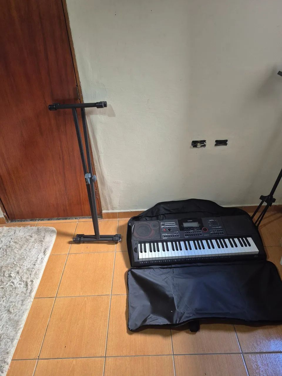 Teclado Cassio CT-X5000  - Foto 2
