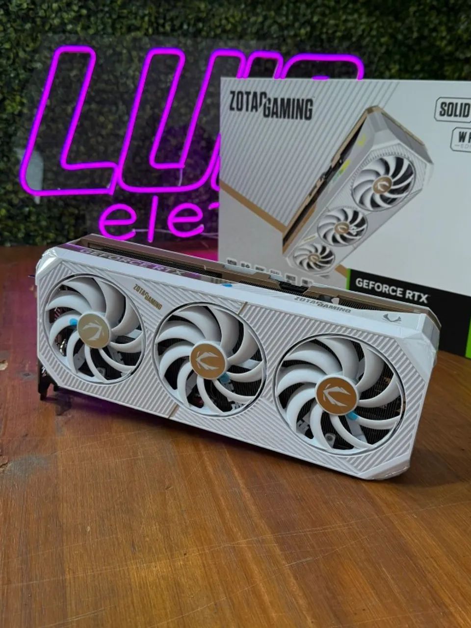 Zotac RTX 5070Ti 16GB Solid White - Foto 2