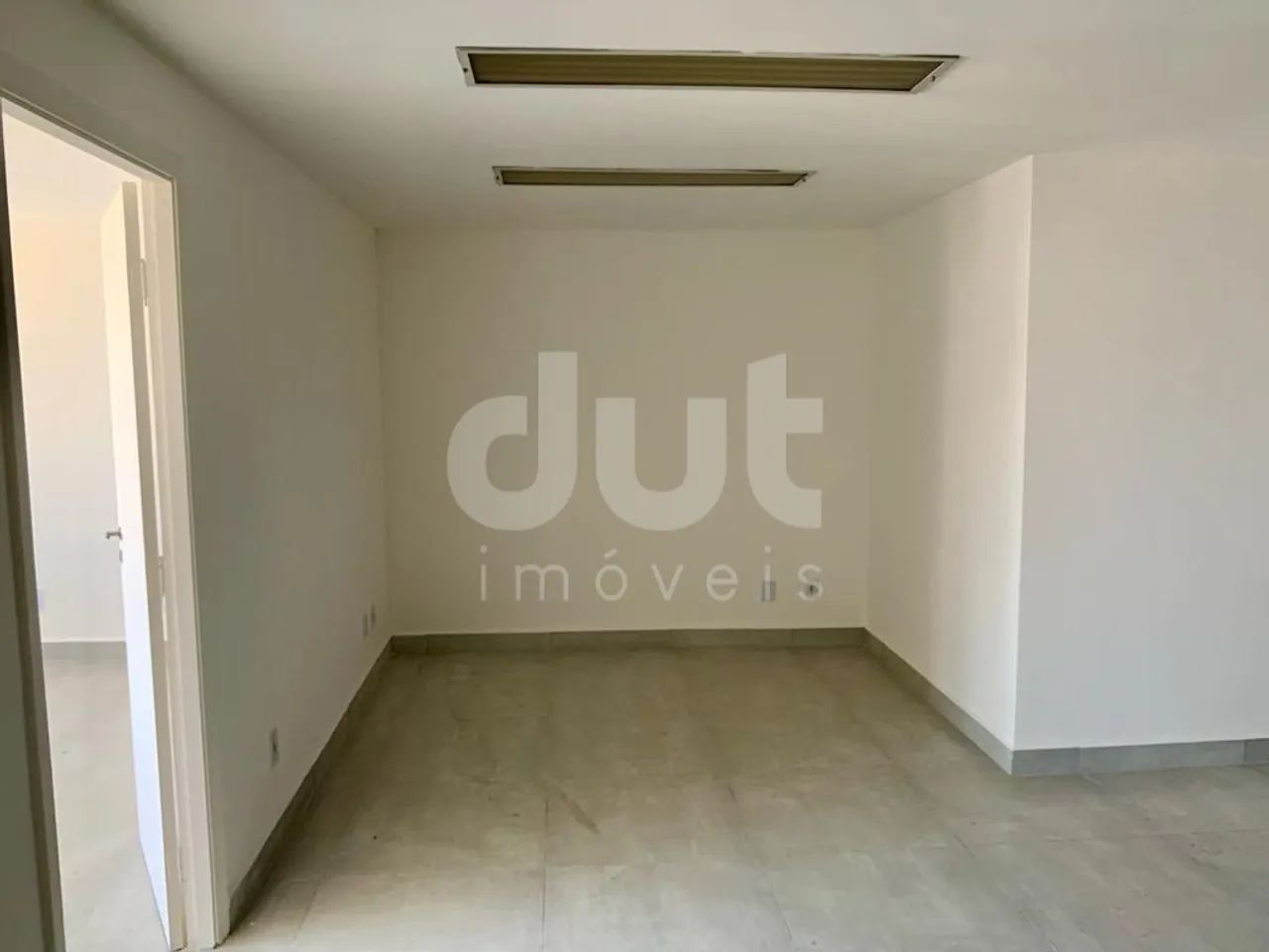 Sala comercial para locação no Edifício Banco de Boston, Centro em Campinas/SP - Foto 2