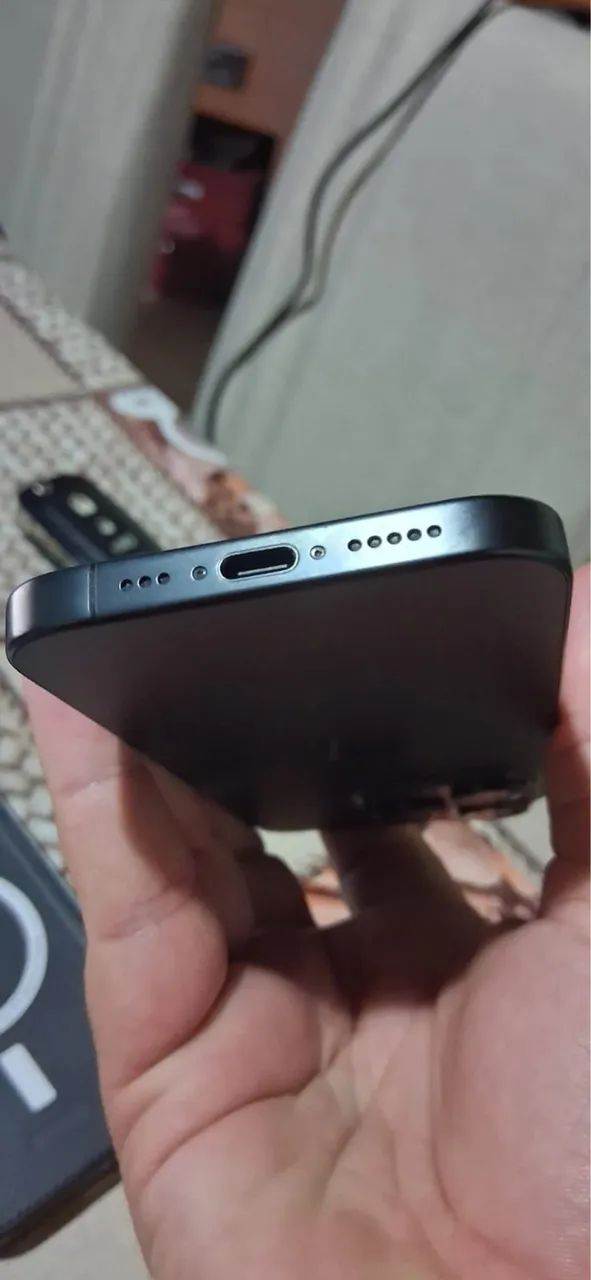 iPhone 15 Pro 128GB Preto Titanium - Foto 4