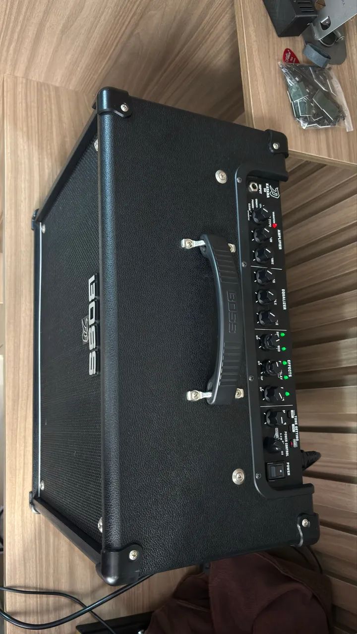 Boss Katana GEN 3 50 - Foto 3