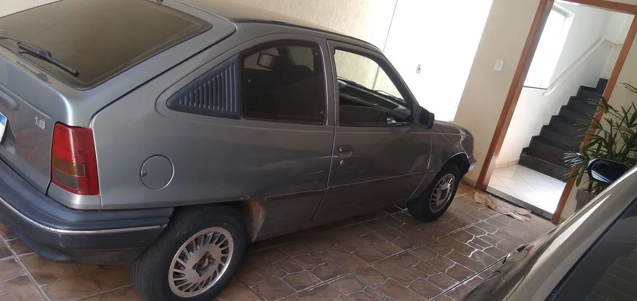 Chevrolet Kadett GLS 1.8 EFI / Sl/e 1.8 (álcool) 1992