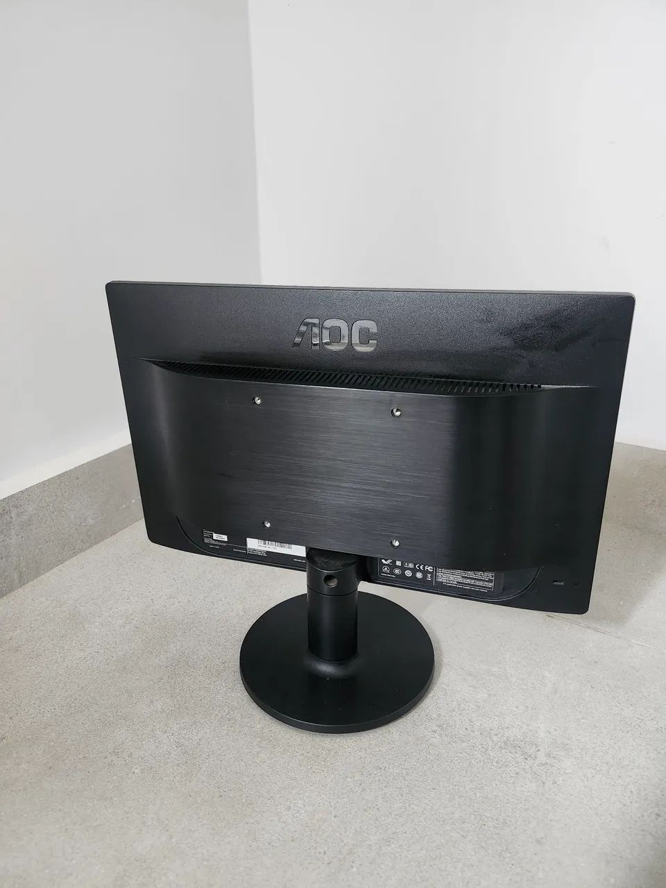 Monitor AOC 15.6 polegadas - Foto 3