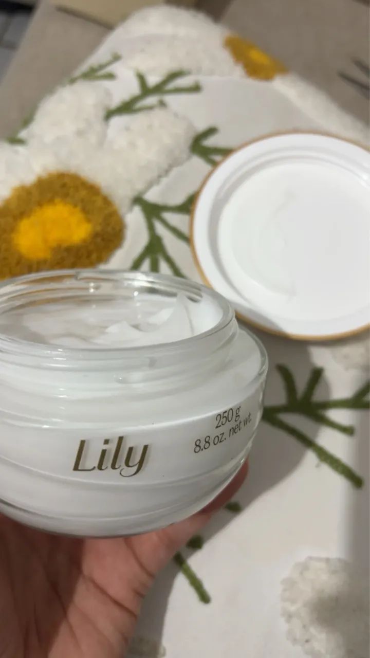 Creme Lilly - Valor: 150,00
