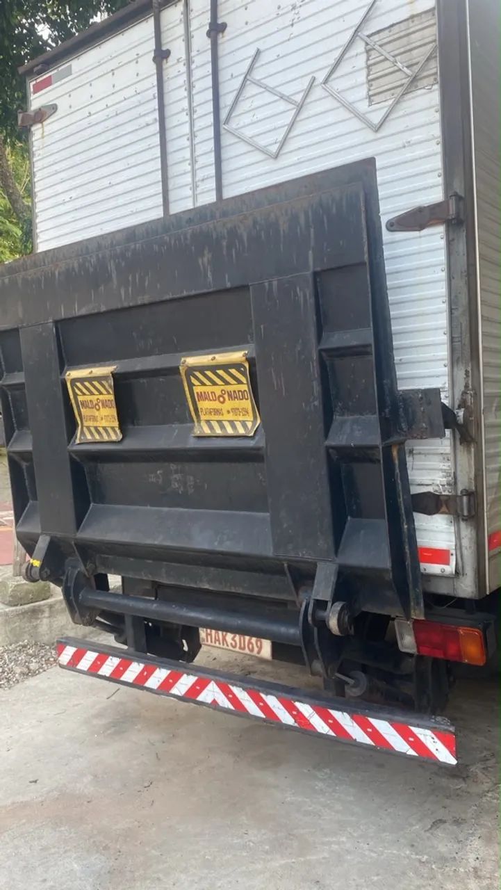 Plataforma elevatória de carga 2000kilos