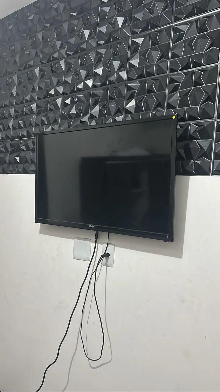 Vendo tv 42 n é smart - Foto 2