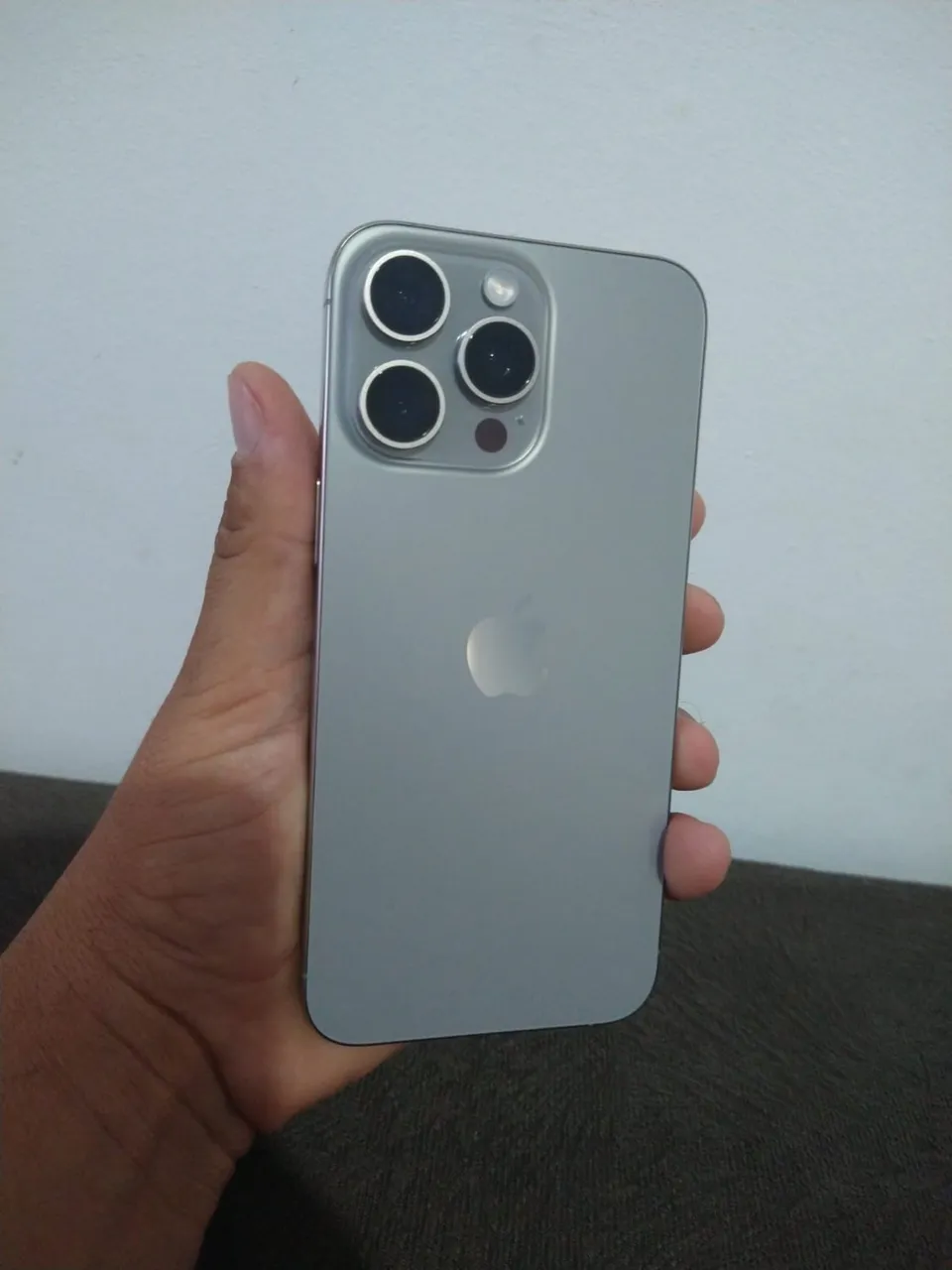 IPHONE 17 PRO 256GB SILVER - GARANTIA APPLE ATÉ 11/2026