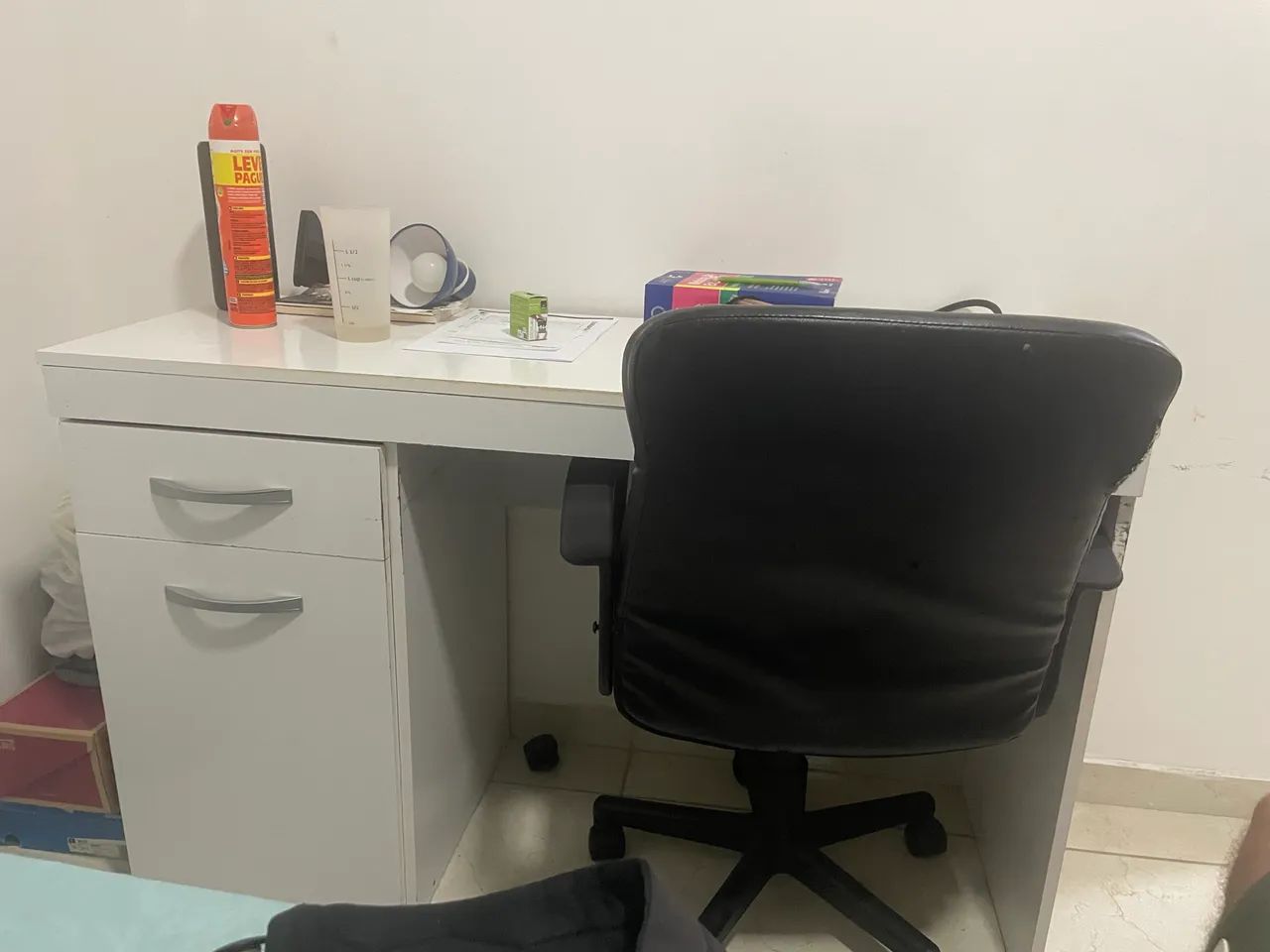 Mesa de estudo 65570209048707120