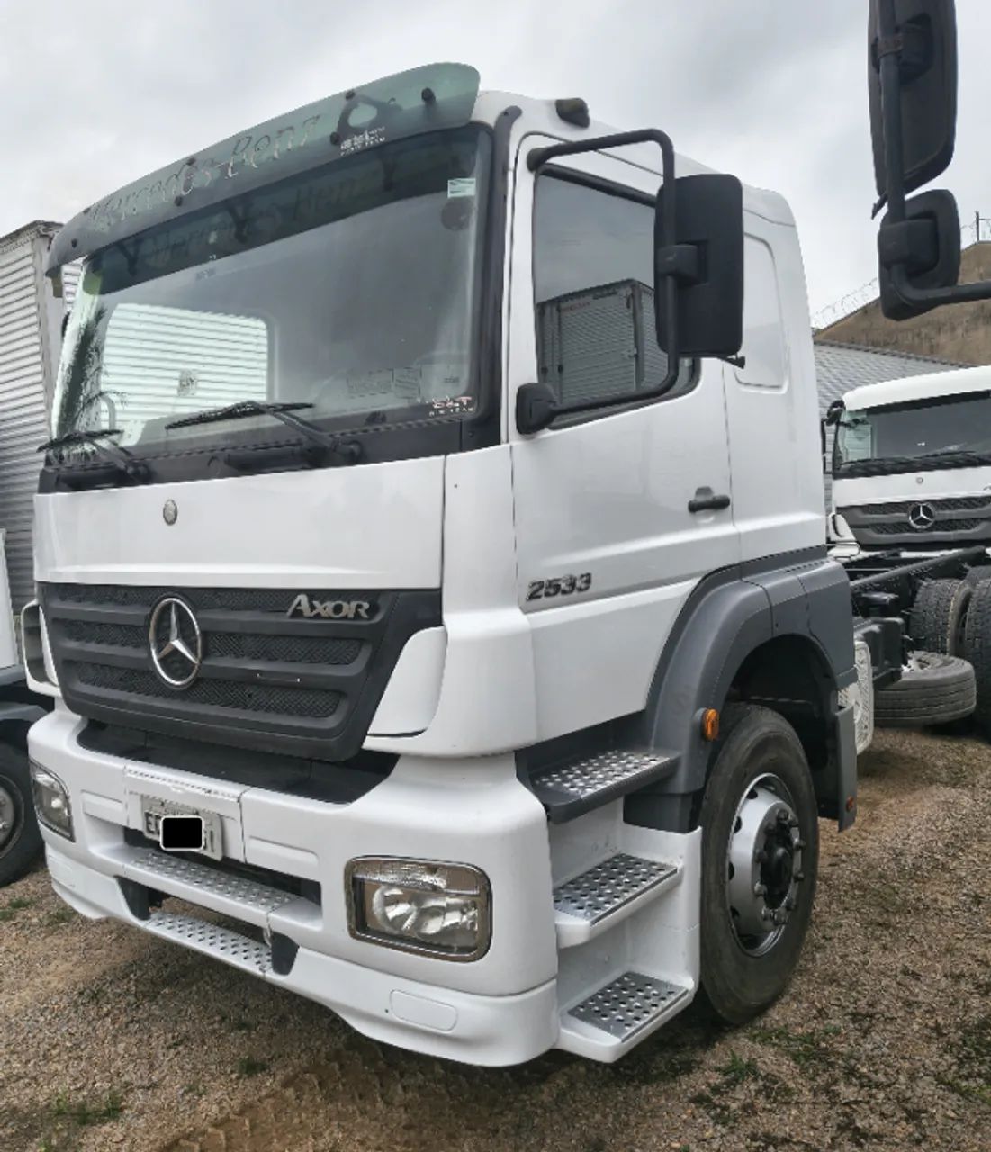 Mb 2533 -Leito 6x2-Chassi -2012- 189.000KM