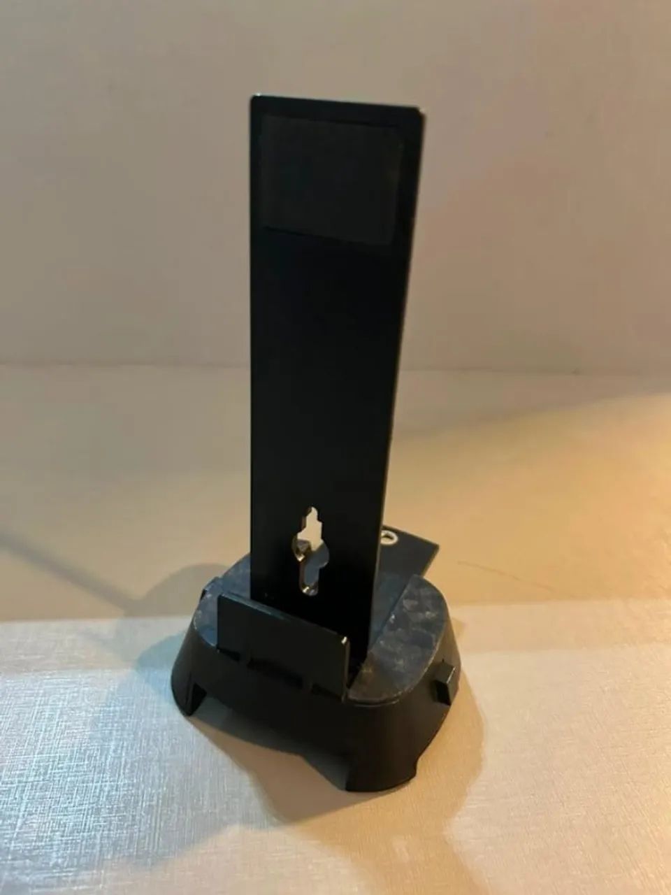 Suporte / Base de Apoio Vertical Multiuso (Preto)