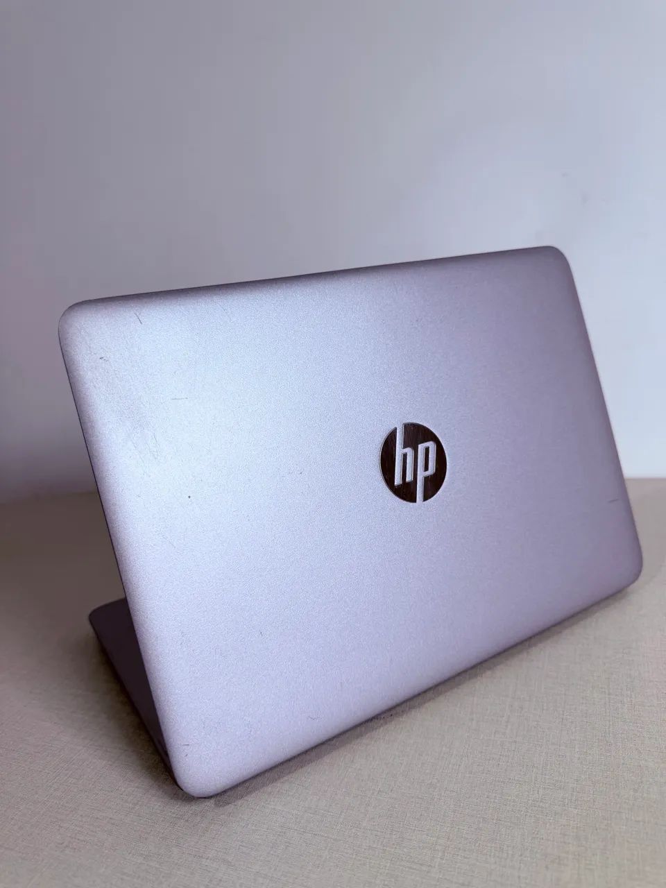 Notebook HP i5 de 6ª geração com 8 GB de memória RAM e SSD