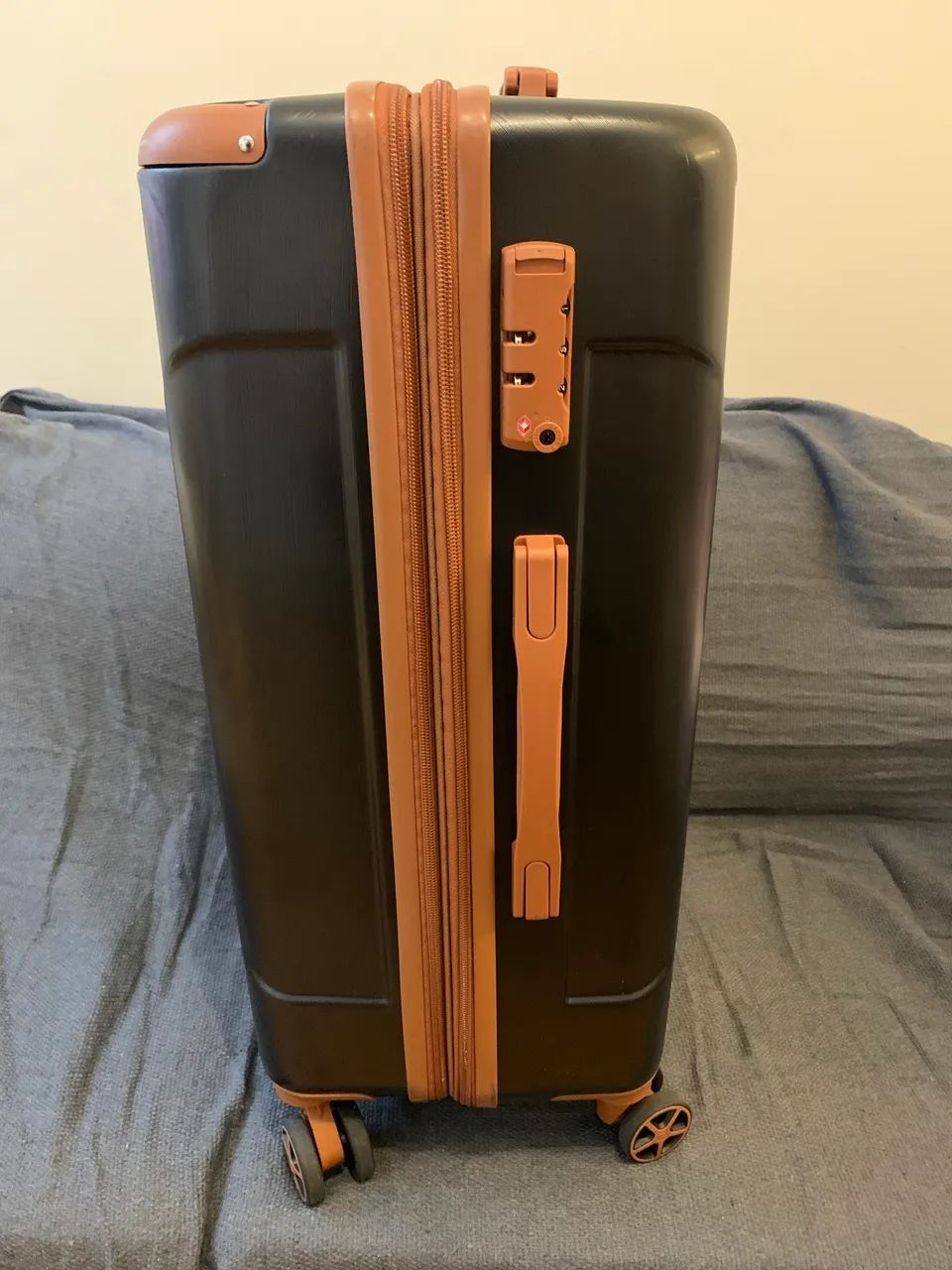 Mala Bege e preto reforçada- EUA - Foto 3