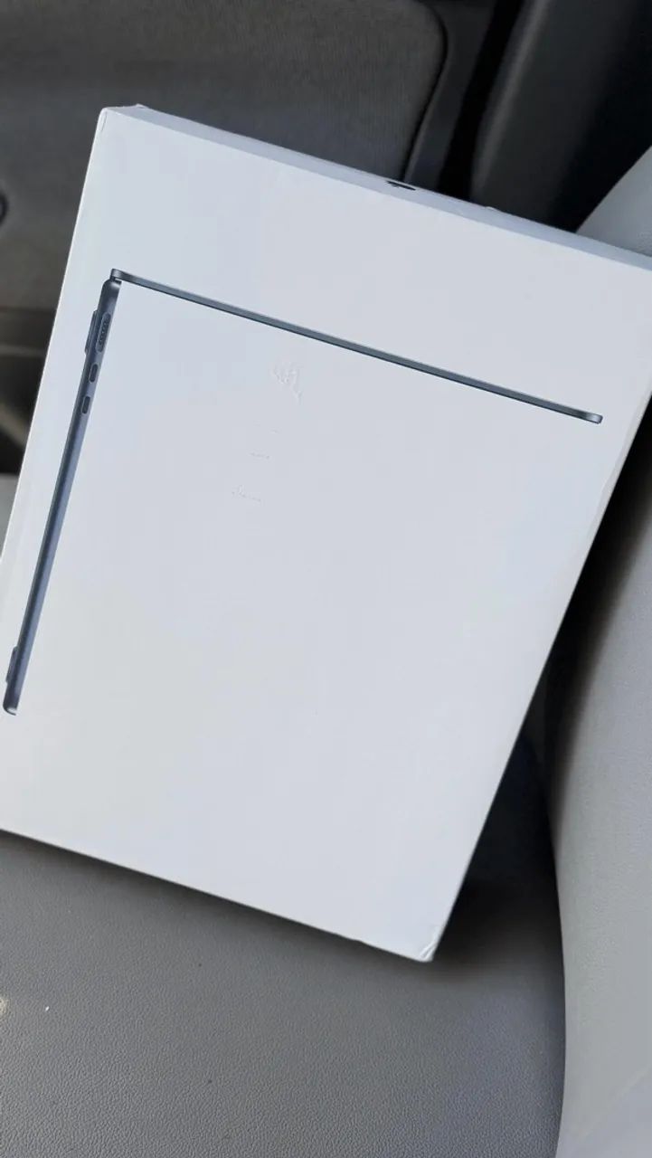 MacBook Air m5 15 polegadas midnight lacrado 