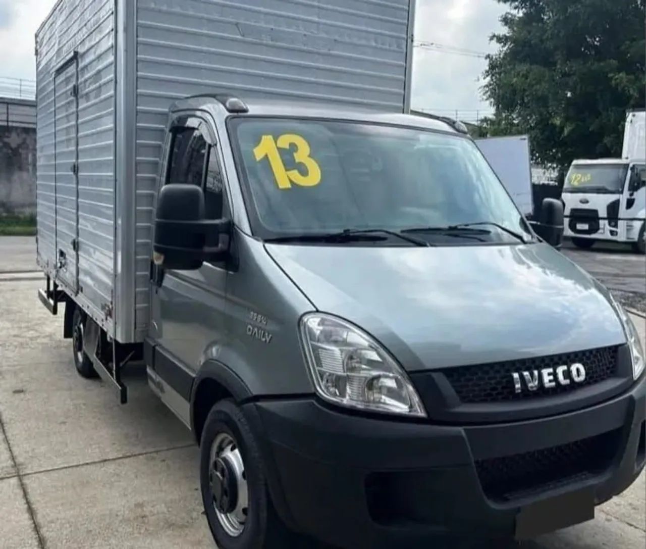 IVECO 35S14 BAÚ SECO ANO 2013 - Foto 6