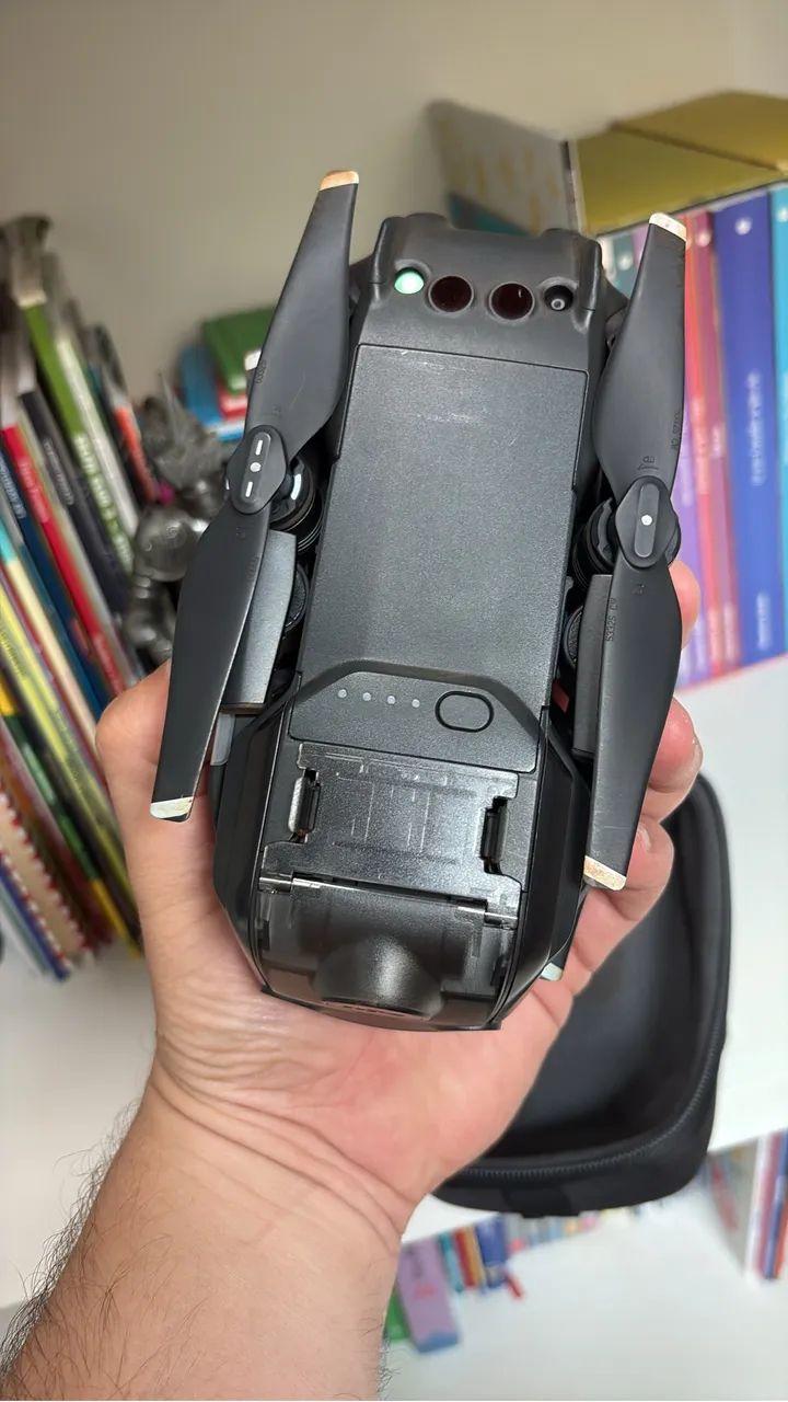 Drone DJI Mavic air 1 com 2 baterias e carregador veicular - Foto 3