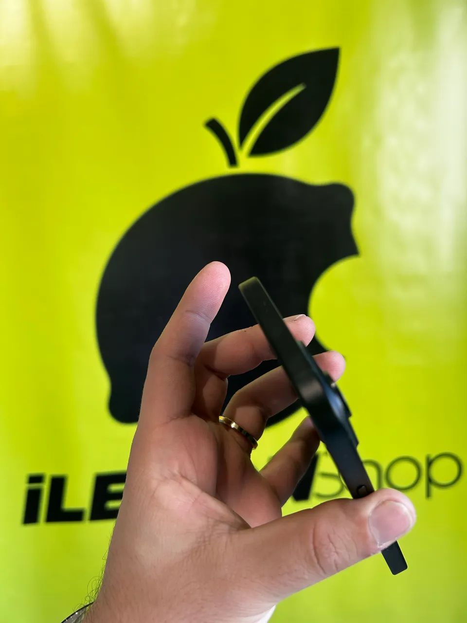iPhone 15 Preto 128GB - Foto 4