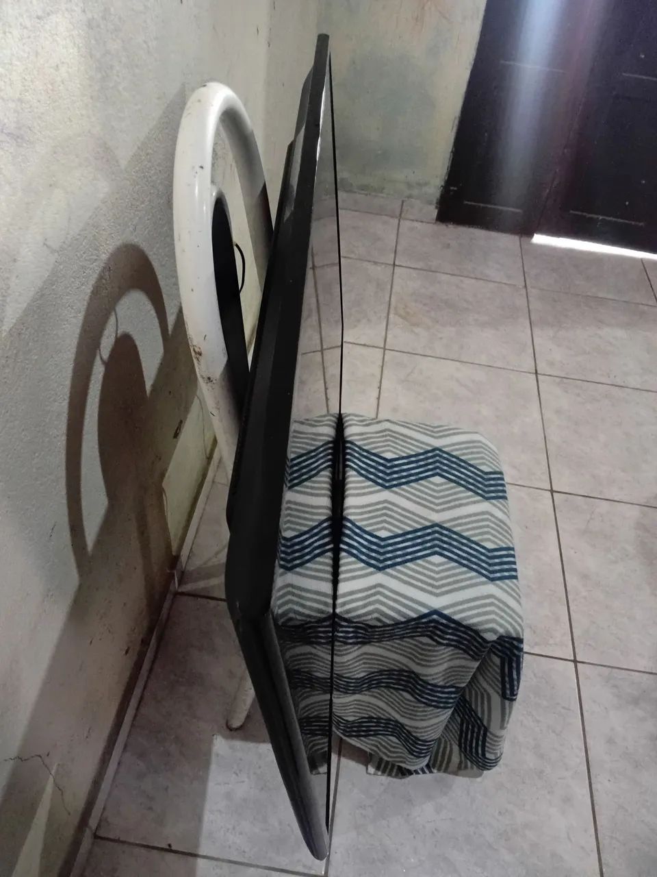 Tv smart 40 polegadas sem defeitos com controle  - Foto 5