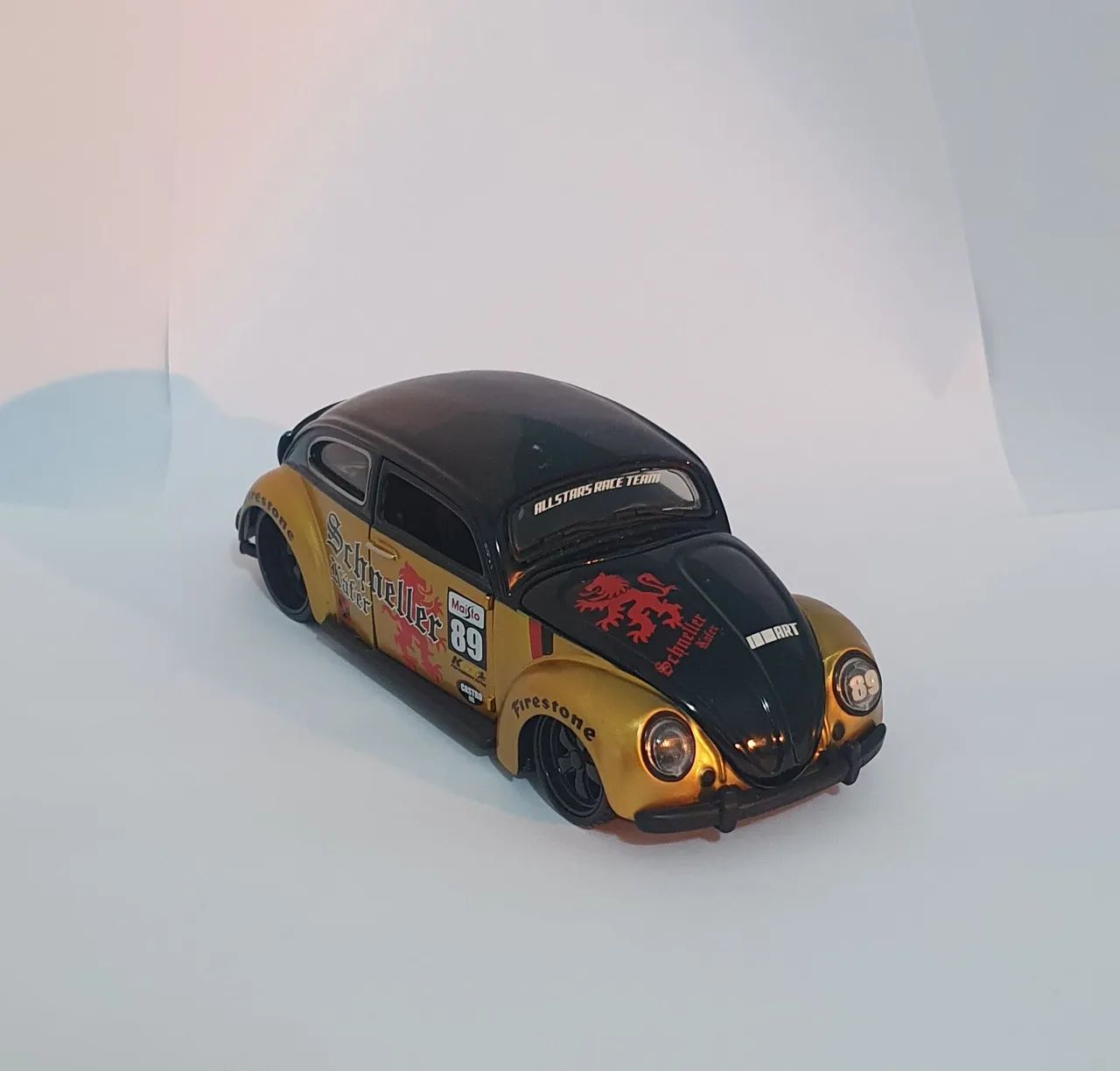 Miniatura 1:24