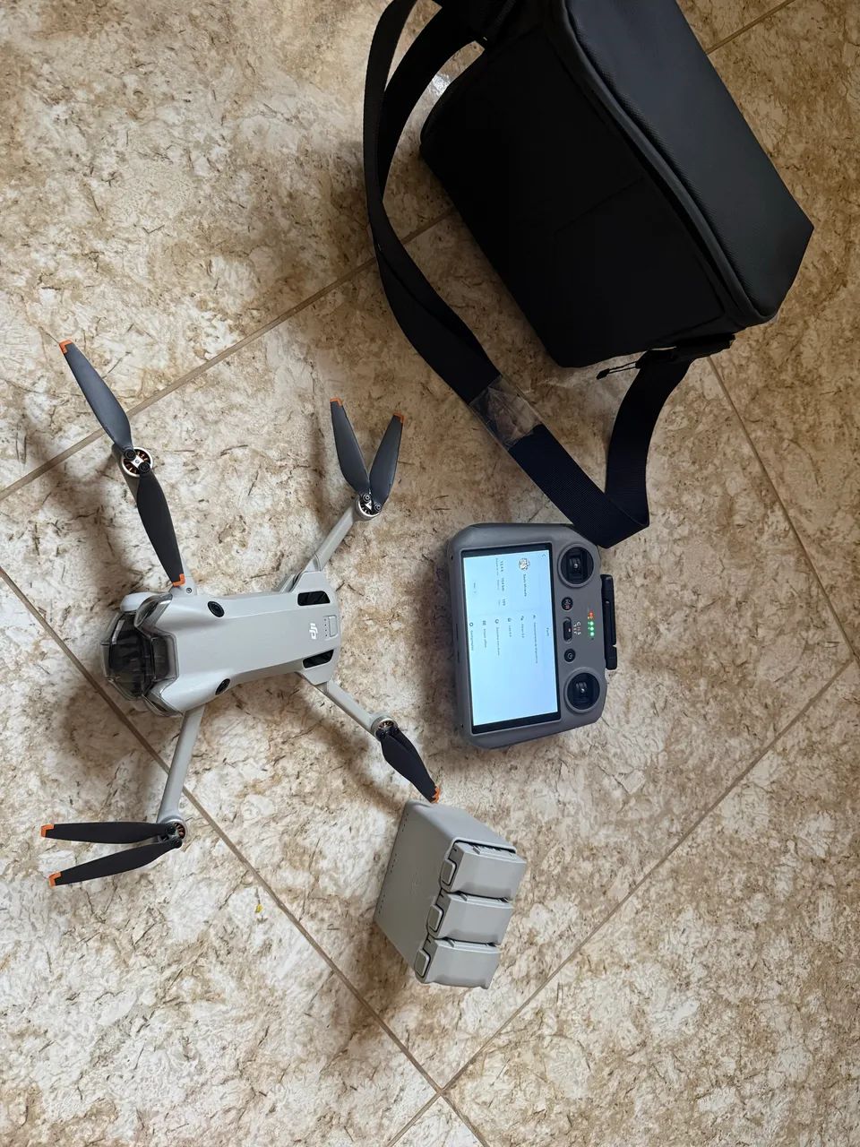 DRONE 14 horas de VOO - Foto 3