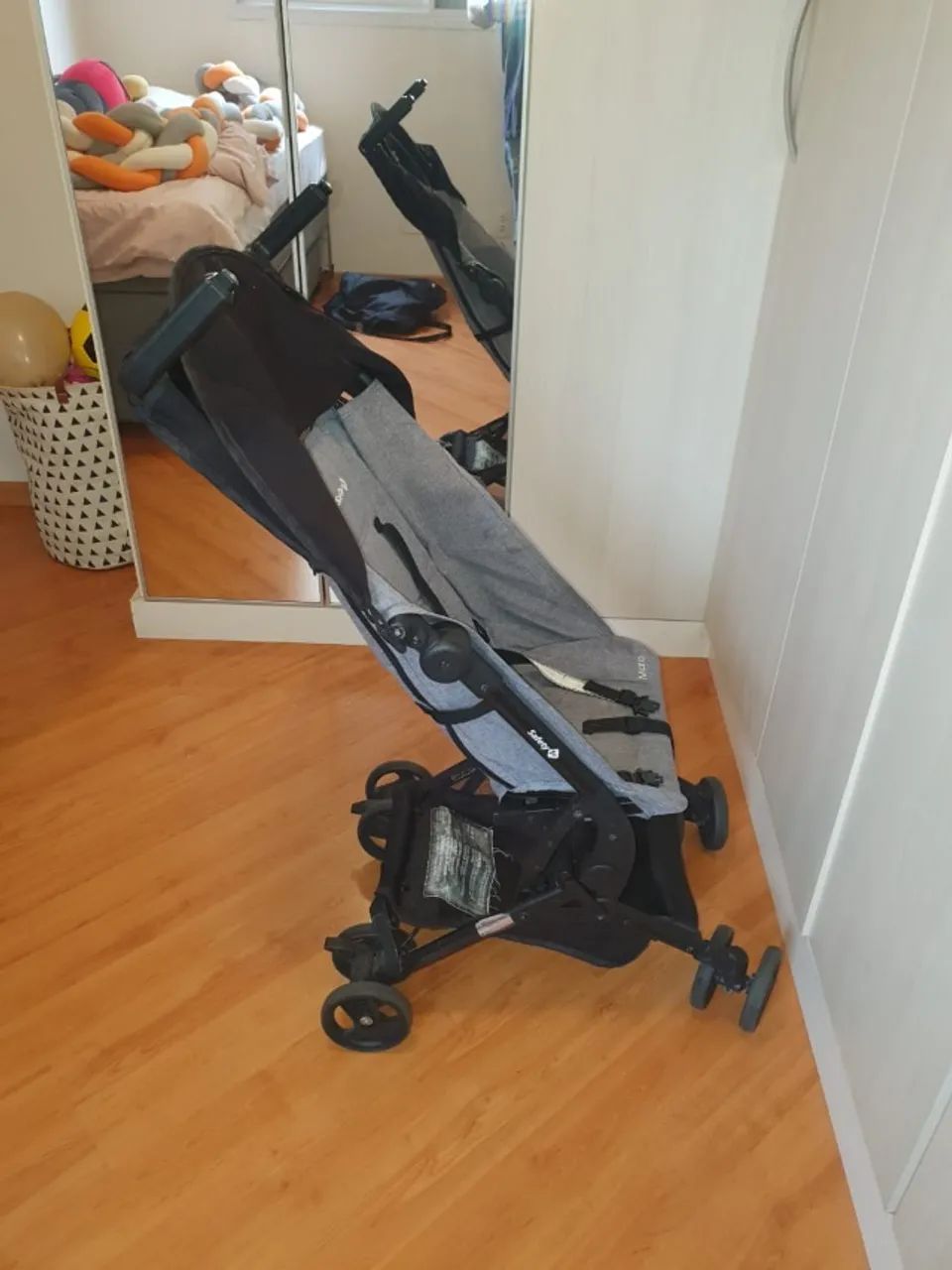 Carrinho de Bebê Safety 1st Micro Grey Denim - Compacto c/ Bolsa