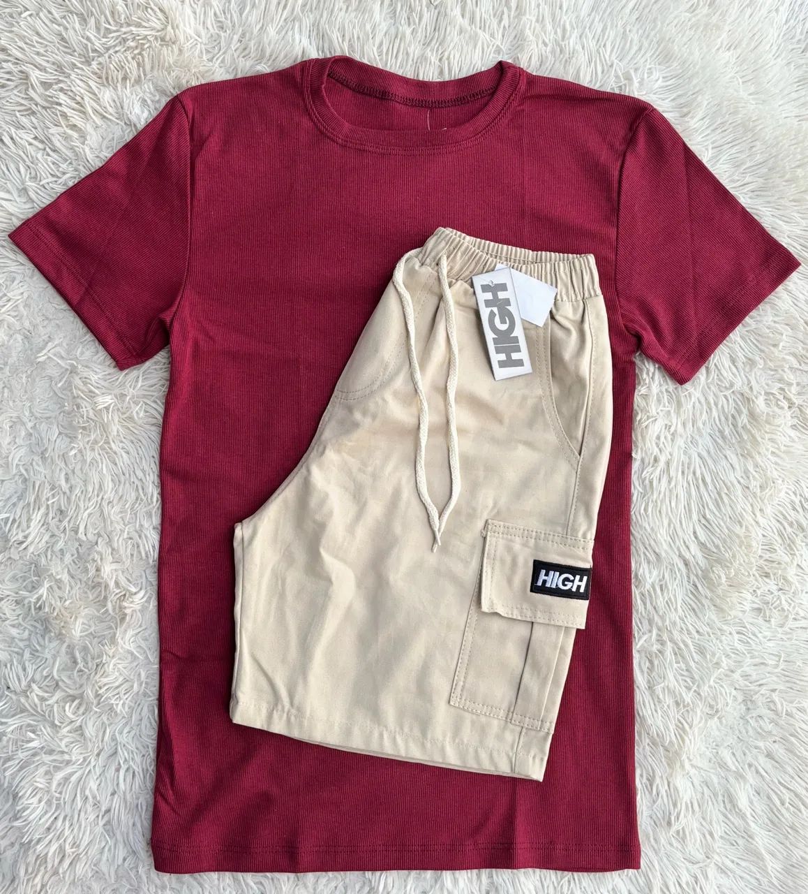Kit Camisa Canelada e Bermuda Cargo 