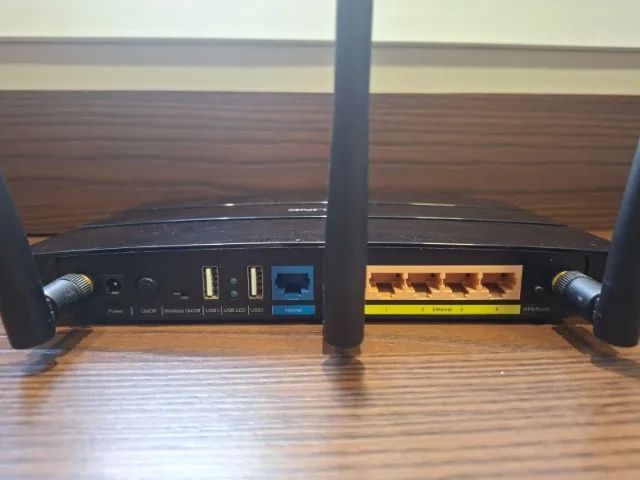 Roteador TP-LINK N750, Modelo: TL-WDR4300 - Foto 3