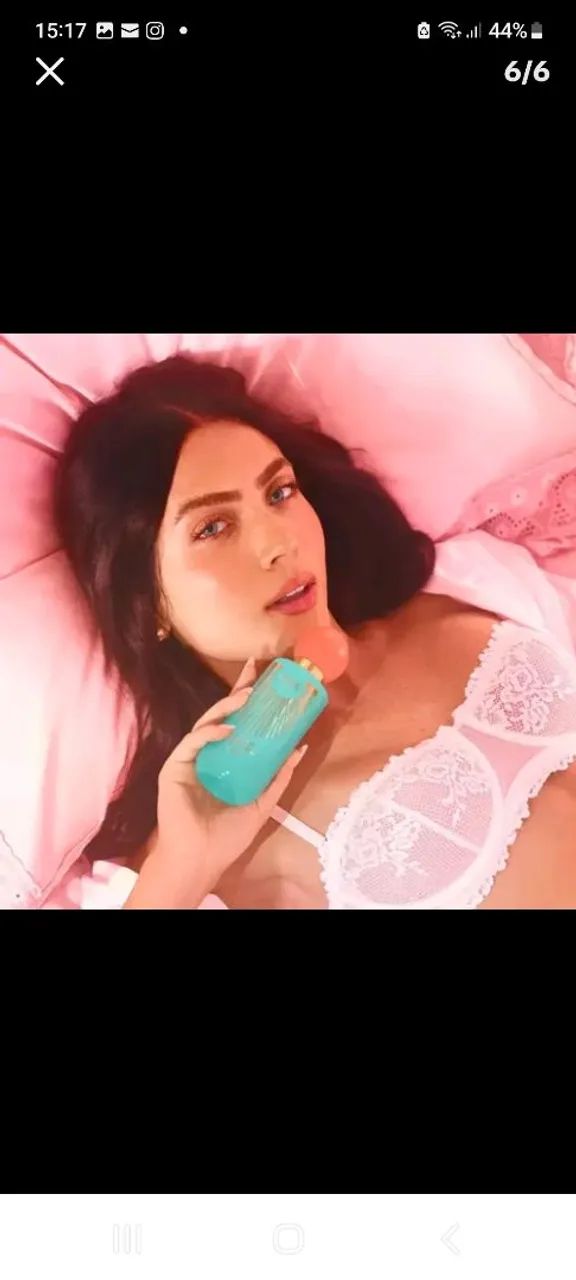 Body splash aura beauty