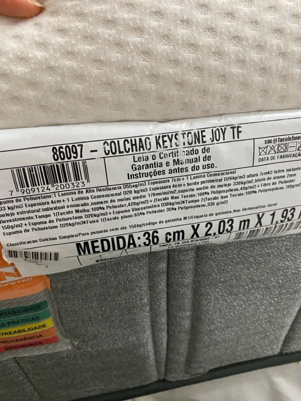 Cama King Size Colchão e Box - praticamente novo - Foto 4
