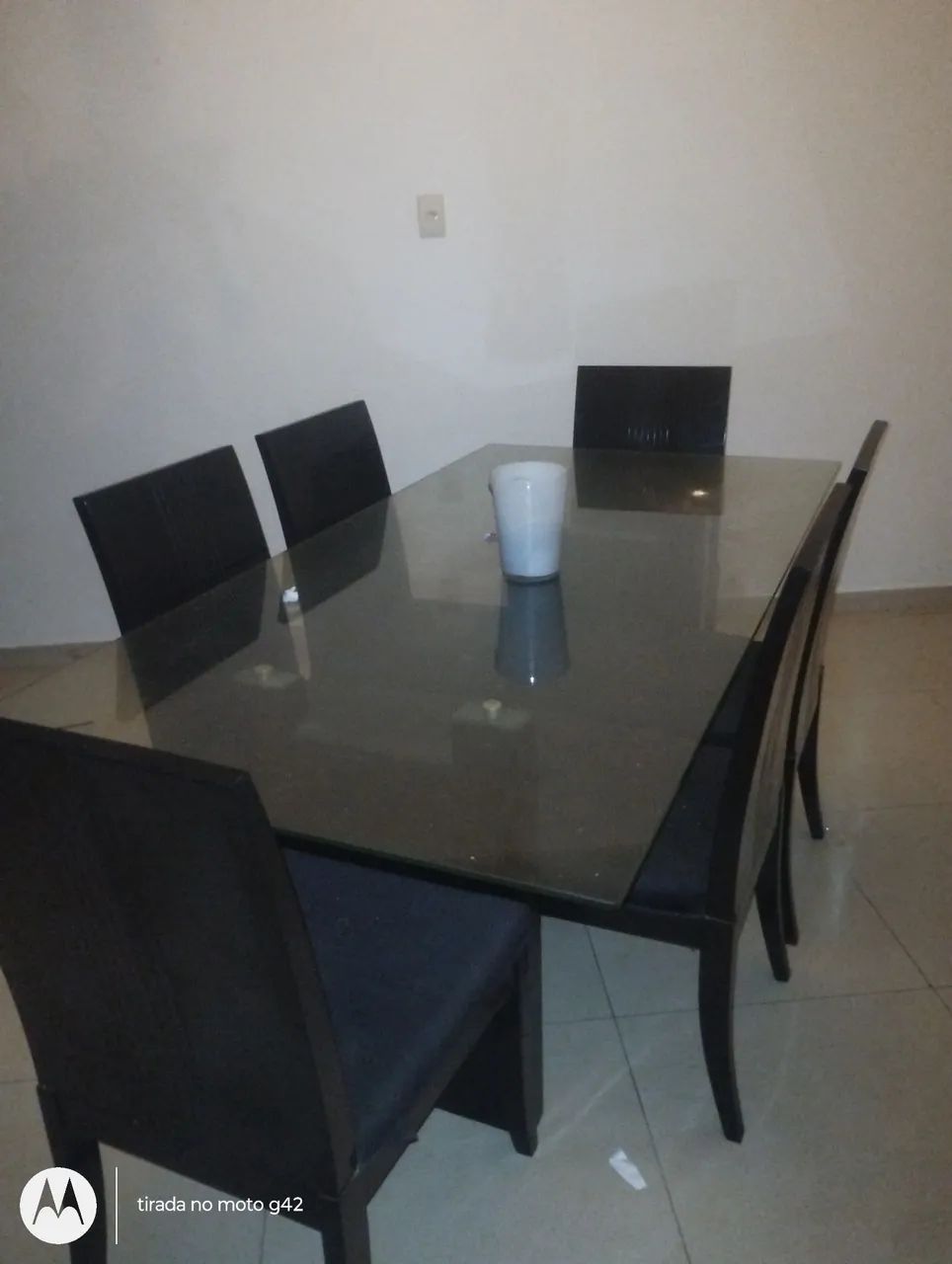 Mesa de vidro com seus lugares  - Foto 2