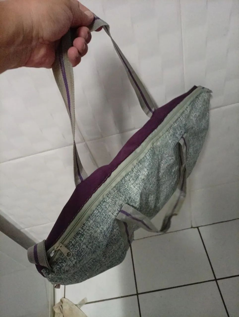 Bolsa térmica em ótimo estado  - Foto 3