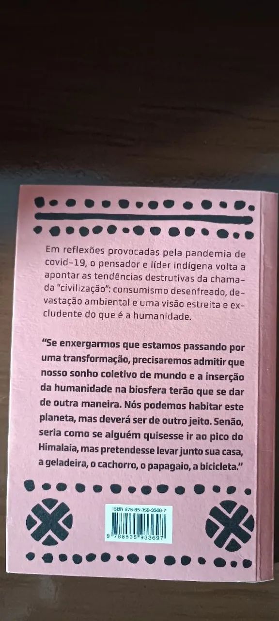 Livro: A vida não é útil  - Foto 5