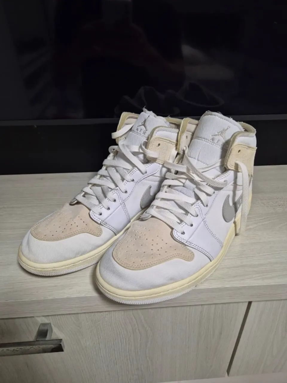 Tênis Nike Air Jordan 1 Mid SE Craft Tech Grey - Foto 2